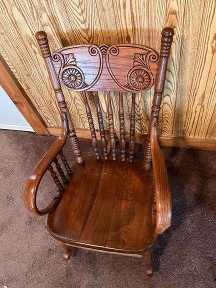 Child's rocker, needs tightened.