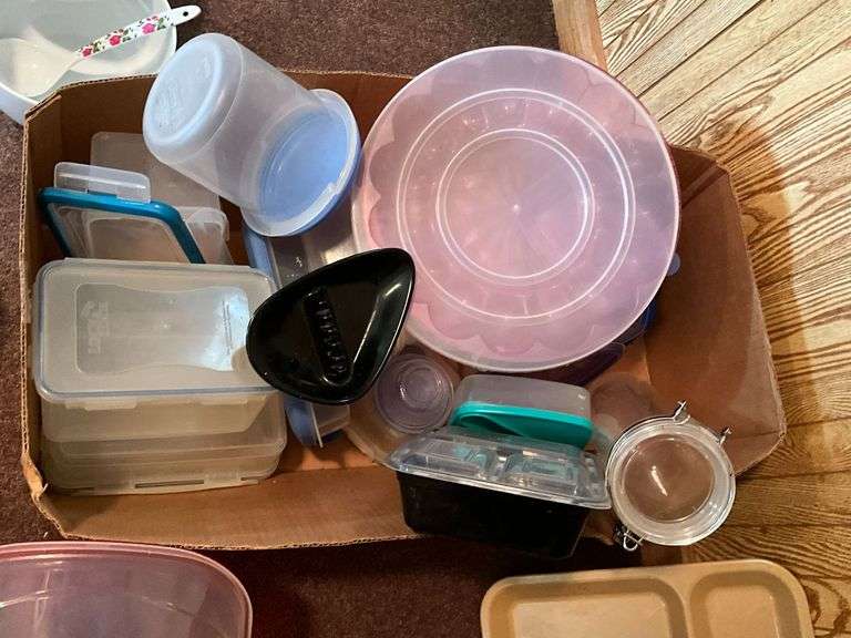 Plasticware, Tupperware, Rubbermaid etc.