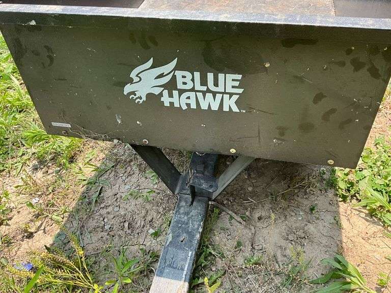 Bluehawk 10 cu. ft. steel lawn wagon, need air in tires
