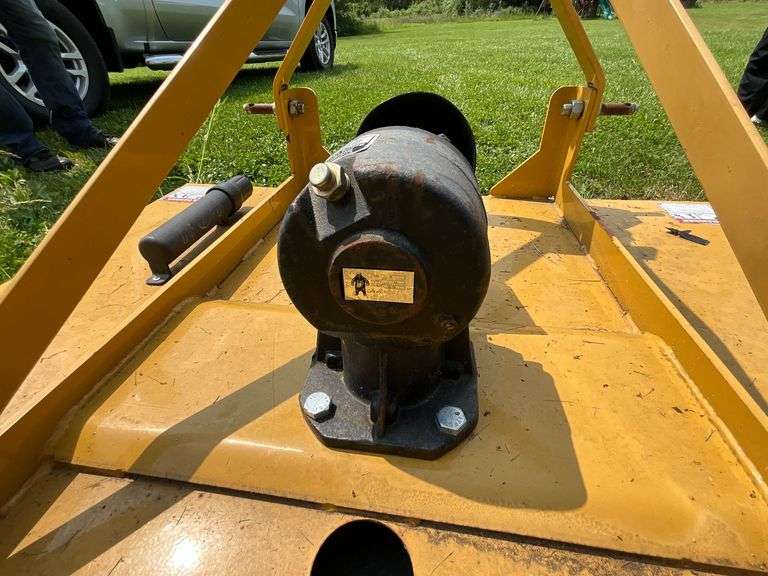 Countyline 4' brush hog, 3-point hitch PTO driven