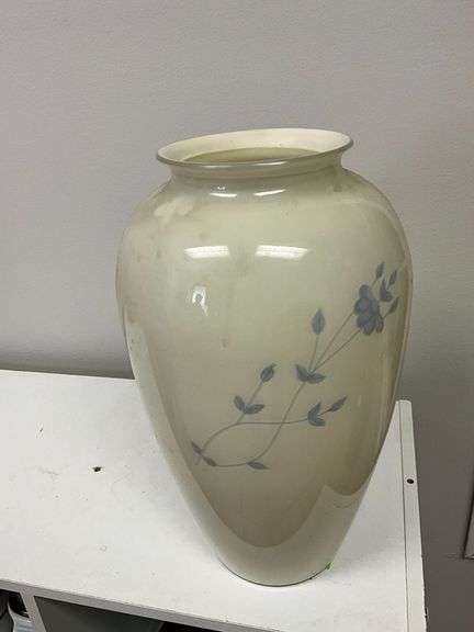 Frankoma pitcher 5S, Princess House glass vase