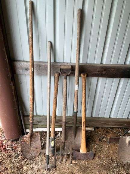 Long handled tools image