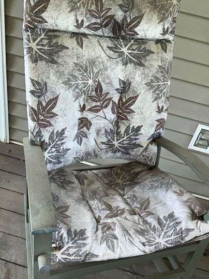 Metal patio rocker