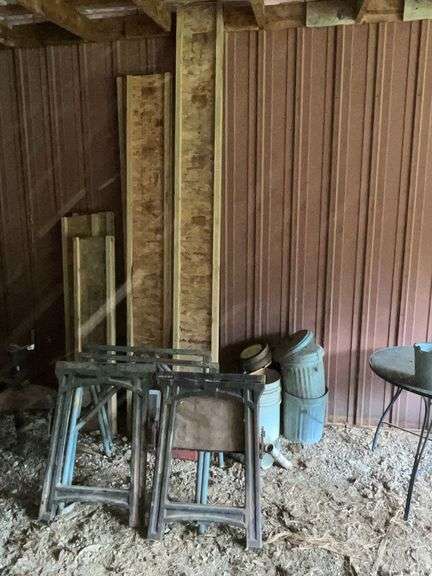 Sawhorse, garbage cans image