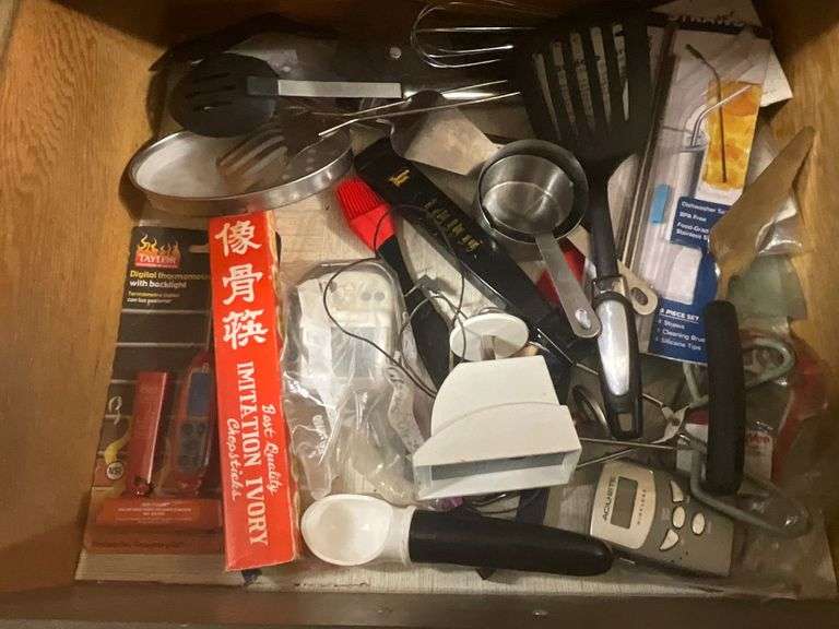 Assortment of kitchen utensils image
