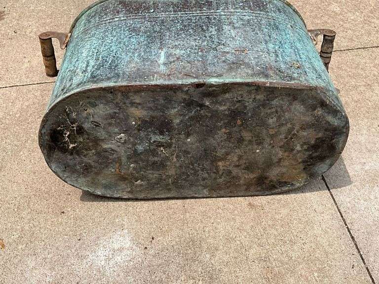 Copper wash basin