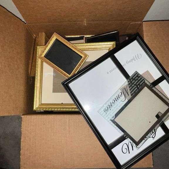 Assorted picture frames