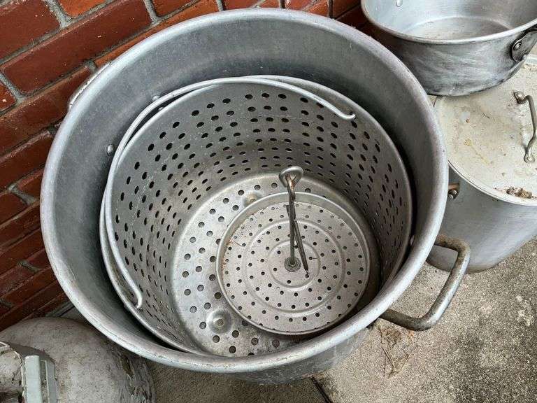Turkey cooker, 2 aluminum pots 17" x 16"