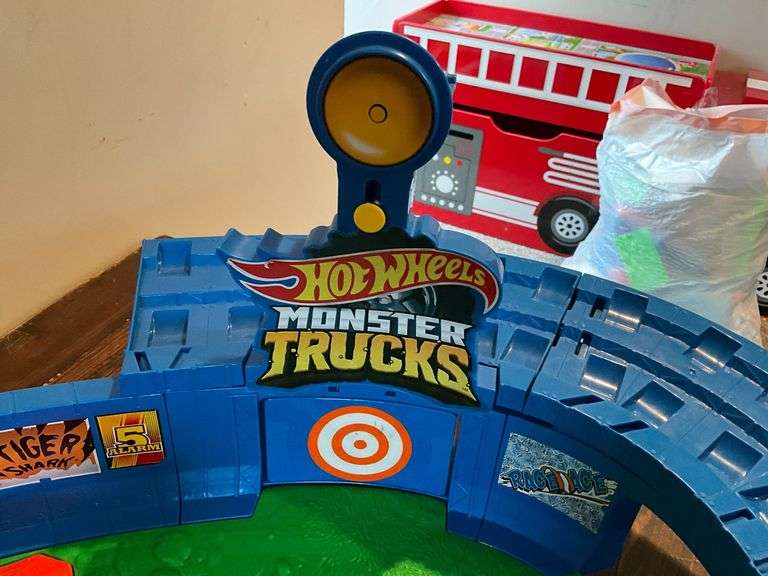 Small monster trucks