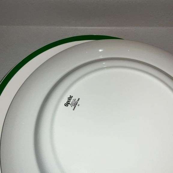 Spode Christmas Tree, 4 mugs, 4 cereal bowls, 10 dinner plates