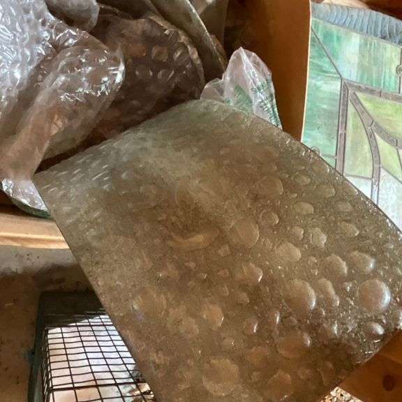 Large light fixture