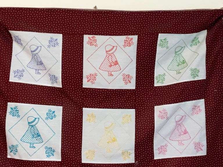 Sunbonnet Sue embroidered wall hanging