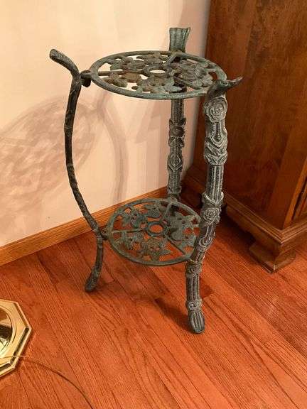 Cast iron plant stand