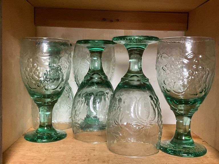 Green glass water goblets, fruit pattern image
