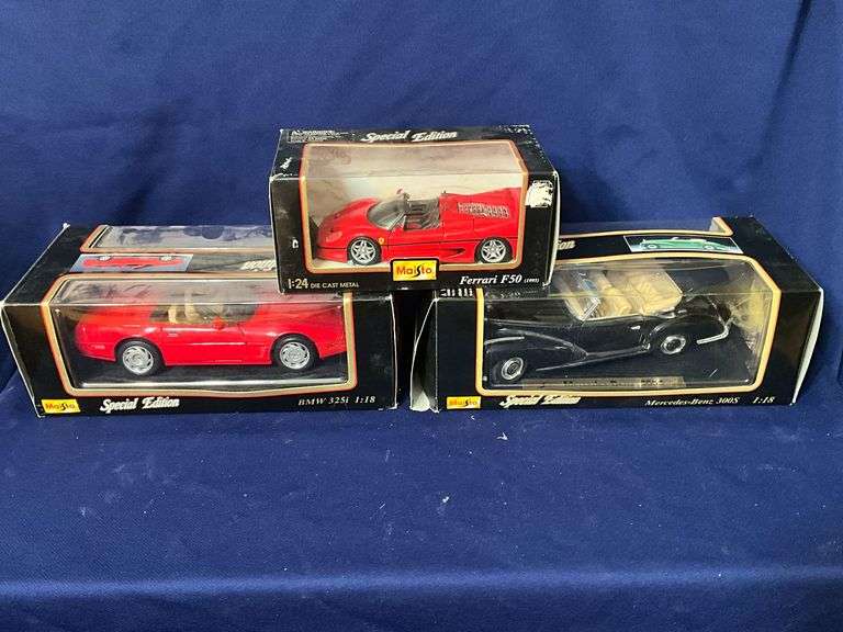 Maisto die cast cars image