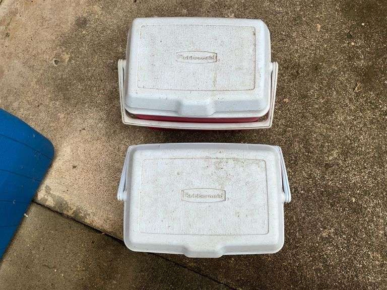 Picnic coolers, Igloo, Rubbermaid