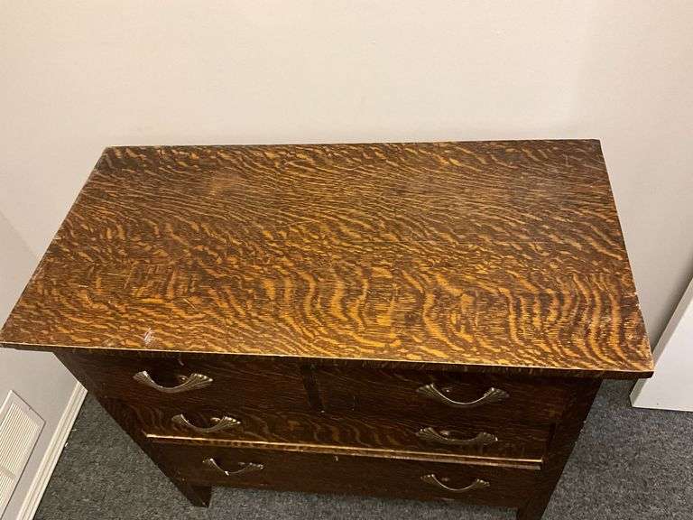 Vintage wood dresser, dovetail drawers, some wear
