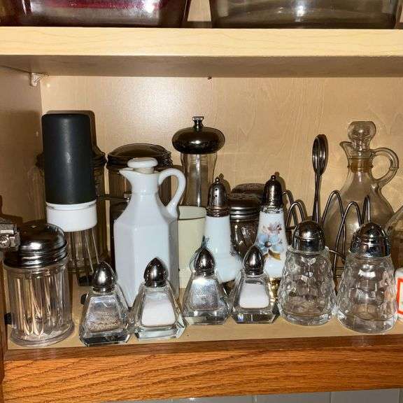 Salt & pepper shakers, cruet, sugar bowl, pepper grinder, tooth pick holder, etc.