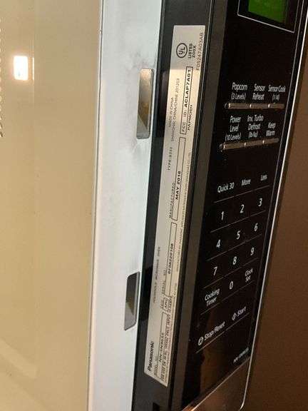 Panasonic Genius Sensor inverter microwave, 1250 watt