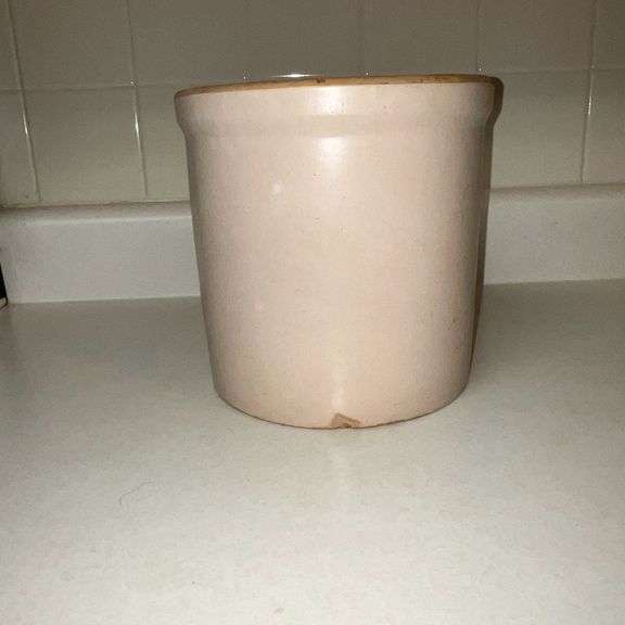 Crock, 7 1/2" T