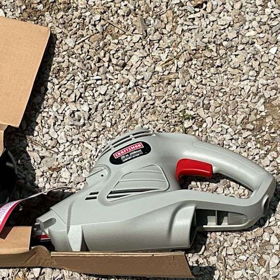 Craftsman 20" electric hedge trimmer, Green Works 18" electric hedge trimmer