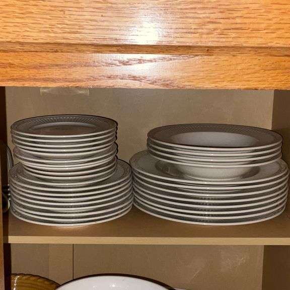 Mikasa Italian Countryside dish set