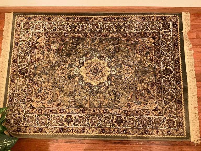 San Marco area rug