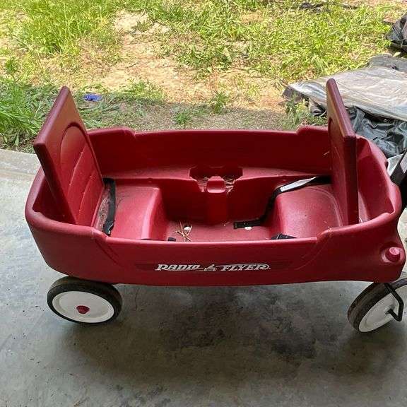 Radio Flyer plastic wagon