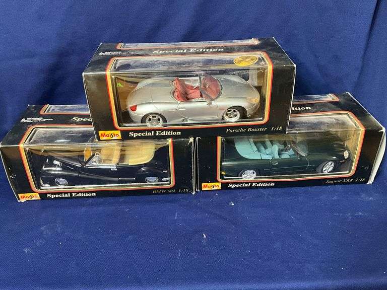 Maisto Special Edition die cast cars, 1:18 scale image