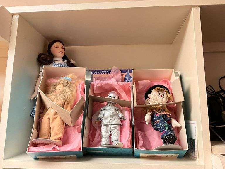 Madame Alexander Wizard of Oz  Lion, Tinman, Scarecrow with original boxes