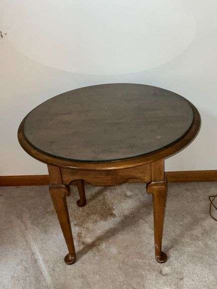 Ethan Allen round end table with glass top