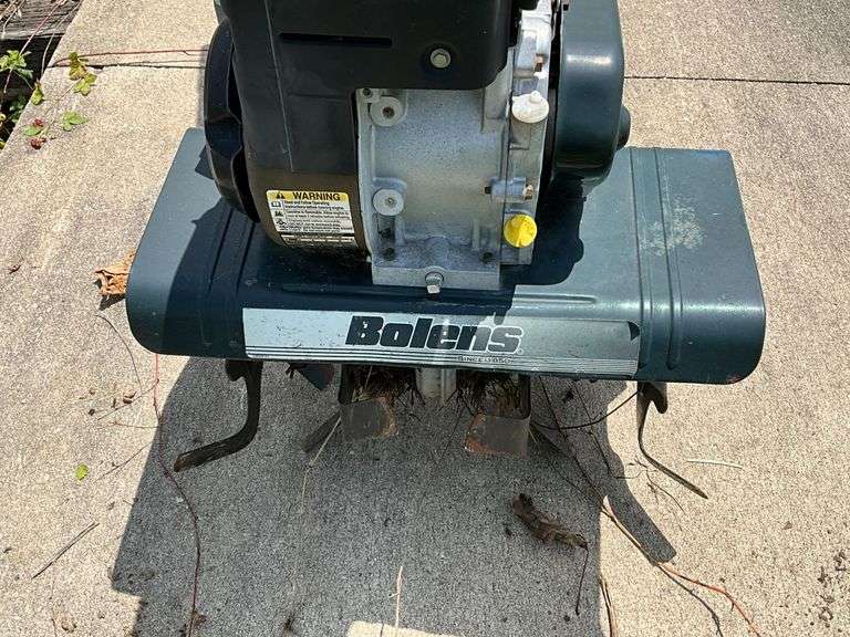 Bolen's front tine tiller 6 hp Briggs & Stratton engine, engine turns over, Model 21A-332C163
