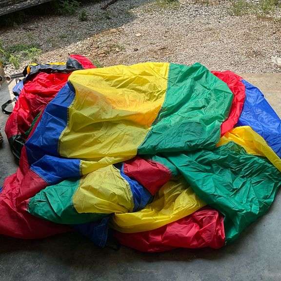 2 play parachutes in bag