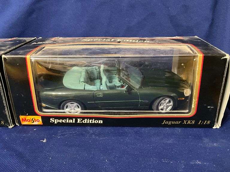 Maisto Special Edition die cast cars, 1:18 scale