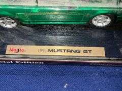 Maisto die cast cars, 1:18 scale