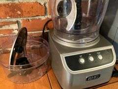BHG Food Processor with accessories
