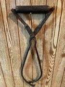 Ice tongs