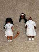 Pair of Indian dolls, with real leather dresses