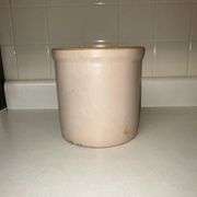 Crock, 7 1/2" T
