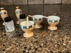 China pieces, salt cellars, salt and pepper shakers, egg cups