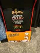 Burgertime featuring "Peter Pepper" arcade game, working condition