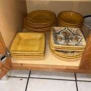 Tuscan Countryside Siene stoneware