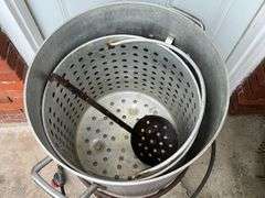 Turkey cooker, aluminum pot 14" W x 14" T