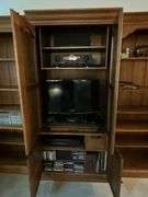 Entertainment cabinet, CONTENTS NOT INCLUDED