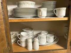Johann Haviland china set, 45 +/- pieces