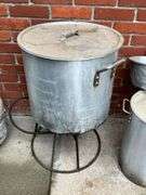 Turkey cooker, 2 aluminum pots 17" x 16"