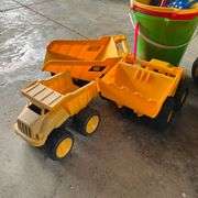 CAT plastic dirt moving toys
