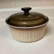 Corning Ware 1 1/2 qt. covered casserole dish