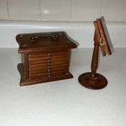 Coffee grinder, wooden coasters