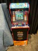 Burgertime featuring "Peter Pepper" arcade game, working condition